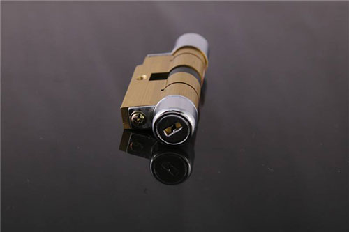 龙场镇开锁一般多少钱，开自家大门锁